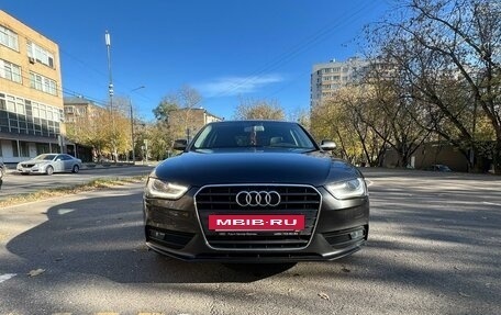 Audi A4, 2015 год, 2 000 000 рублей, 13 фотография