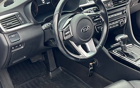 KIA Optima IV, 2018 год, 2 300 000 рублей, 11 фотография