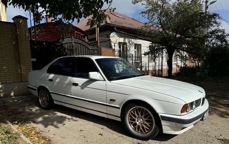 BMW 5 серия, 1989 год, 390 000 рублей, 4 фотография