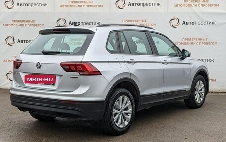 Volkswagen Tiguan II, 2020 год, 2 990 000 рублей, 9 фотография