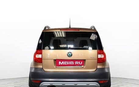 Skoda Yeti I рестайлинг, 2013 год, 1 065 000 рублей, 6 фотография