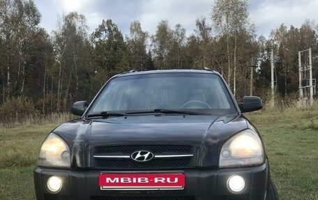 Hyundai Tucson III, 2004 год, 730 000 рублей, 2 фотография