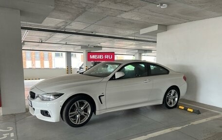 BMW 4 серия, 2018 год, 3 142 000 рублей, 10 фотография