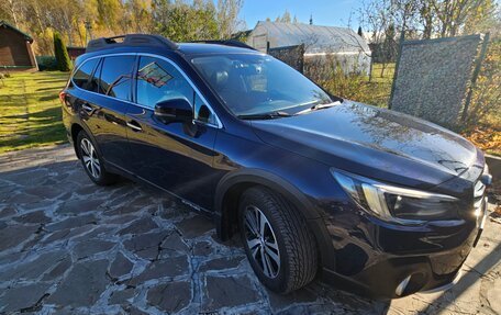 Subaru Outback IV рестайлинг, 2018 год, 2 700 000 рублей, 1 фотография