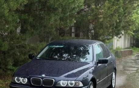 BMW 5 серия, 2000 год, 520 000 рублей, 1 фотография