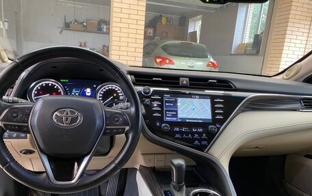 Toyota Camry, 2019 год, 3 500 000 рублей, 11 фотография