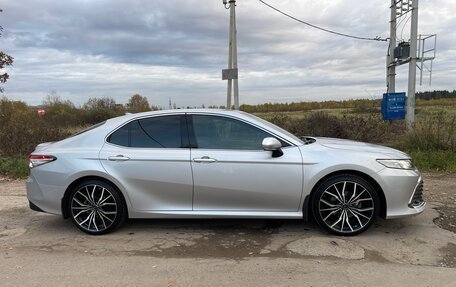 Toyota Camry, 2021 год, 4 100 000 рублей, 6 фотография