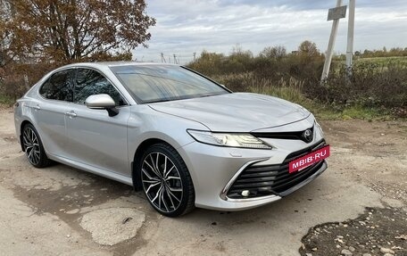 Toyota Camry, 2021 год, 4 100 000 рублей, 4 фотография