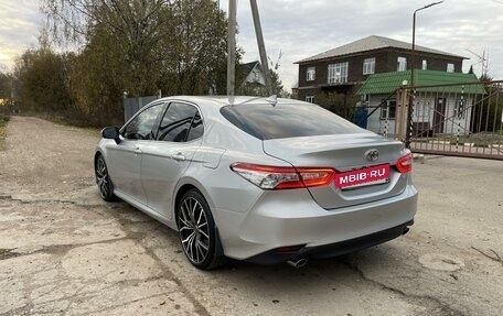 Toyota Camry, 2021 год, 4 100 000 рублей, 14 фотография