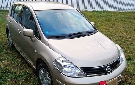 Nissan Tiida, 2011 год, 880 000 рублей, 3 фотография