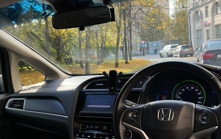 Honda Shuttle II, 2016 год, 1 520 000 рублей, 12 фотография