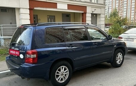 Toyota Highlander III, 2004 год, 1 060 000 рублей, 2 фотография