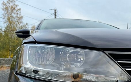 Volkswagen Jetta VI, 2013 год, 890 000 рублей, 4 фотография