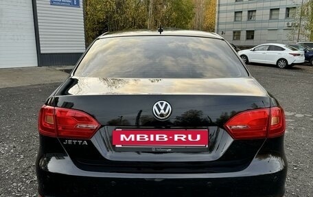 Volkswagen Jetta VI, 2013 год, 890 000 рублей, 10 фотография