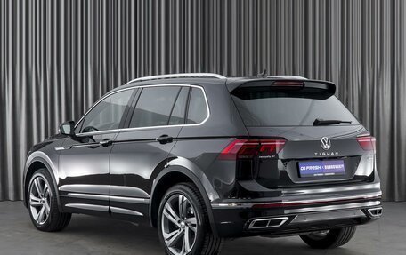 Volkswagen Tiguan II, 2021 год, 4 449 000 рублей, 2 фотография