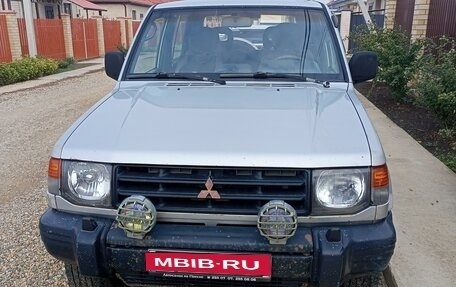 Mitsubishi Pajero III рестайлинг, 1999 год, 400 000 рублей, 1 фотография