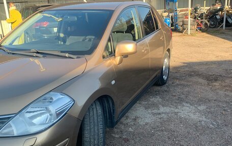 Nissan Tiida, 2008 год, 800 000 рублей, 3 фотография