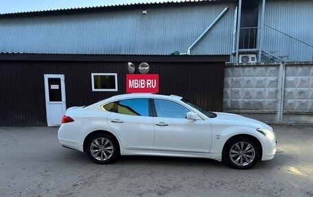 Infiniti Q70 I, 2014 год, 2 400 000 рублей, 10 фотография