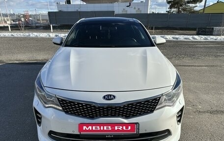 KIA Optima IV, 2018 год, 2 050 000 рублей, 2 фотография