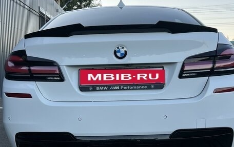 BMW 5 серия, 2013 год, 2 350 000 рублей, 7 фотография