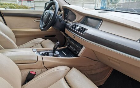 BMW 5 серия, 2012 год, 2 300 000 рублей, 9 фотография