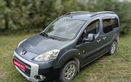 Peugeot Partner II рестайлинг 2, 2010 год, 780 000 рублей, 10 фотография