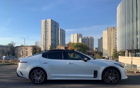 KIA Stinger I, 2021 год, 4 800 000 рублей, 8 фотография