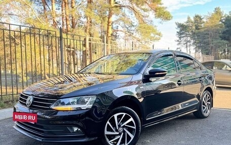 Volkswagen Jetta VI, 2018 год, 1 850 000 рублей, 3 фотография