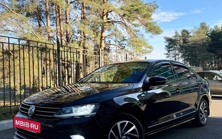 Volkswagen Jetta VI, 2018 год, 1 850 000 рублей, 7 фотография