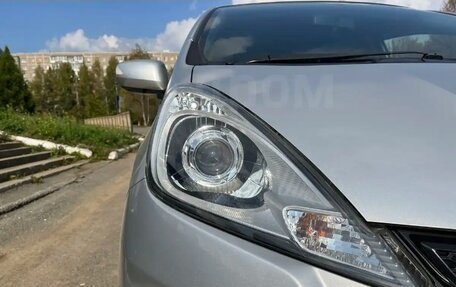 Honda Fit III, 2011 год, 2 фотография