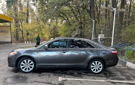 Toyota Camry, 2011 год, 1 750 000 рублей, 3 фотография