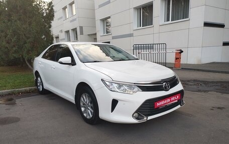 Toyota Camry, 2015 год, 1 993 000 рублей, 2 фотография