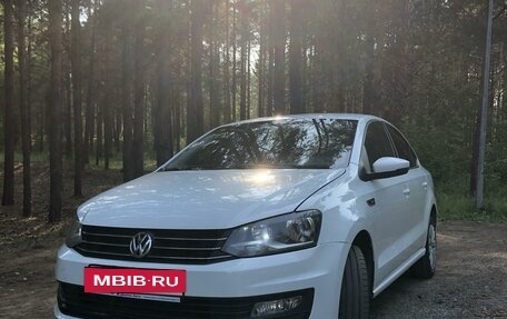 Volkswagen Polo VI (EU Market), 2018 год, 1 100 000 рублей, 2 фотография