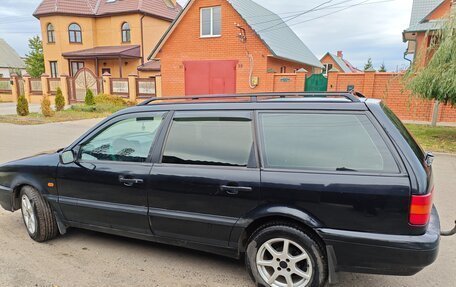 Volkswagen Passat B4, 1994 год, 310 000 рублей, 4 фотография