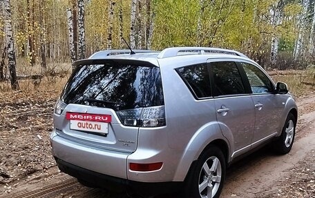 Mitsubishi Outlander III рестайлинг 3, 2007 год, 1 150 000 рублей, 5 фотография