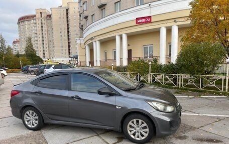 Hyundai Solaris II рестайлинг, 2012 год, 529 000 рублей, 1 фотография