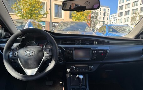 Toyota Corolla, 2013 год, 1 700 000 рублей, 7 фотография