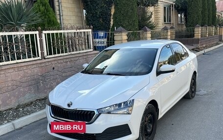 Skoda Rapid II, 2020 год, 1 000 000 рублей, 2 фотография