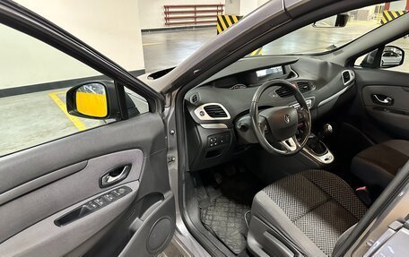 Renault Scenic III, 2011 год, 800 000 рублей, 10 фотография