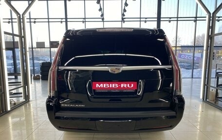 Cadillac Escalade IV, 2017 год, 6 450 000 рублей, 4 фотография