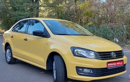 Volkswagen Polo VI (EU Market), 2017 год, 1 245 000 рублей, 1 фотография