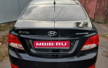 Hyundai Solaris II рестайлинг, 2011 год, 1 000 000 рублей, 6 фотография