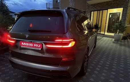 BMW X7, 2022 год, 15 900 000 рублей, 3 фотография