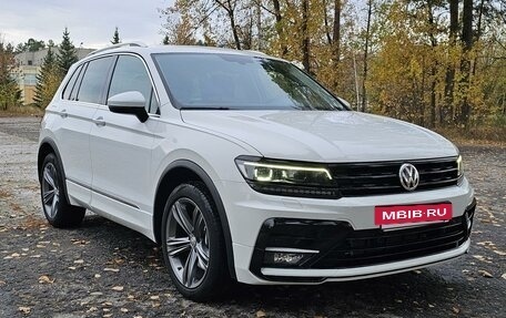 Volkswagen Tiguan II, 2018 год, 3 050 000 рублей, 9 фотография