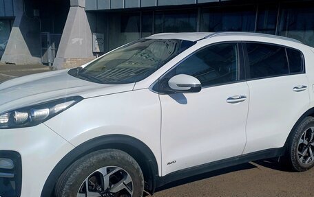 KIA Sportage IV рестайлинг, 2018 год, 3 390 000 рублей, 7 фотография