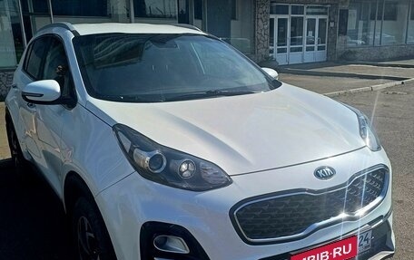 KIA Sportage IV рестайлинг, 2018 год, 3 390 000 рублей, 2 фотография