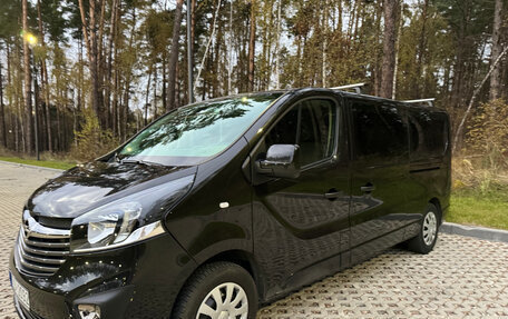 Opel Vivaro B, 2018 год, 2 490 000 рублей, 10 фотография