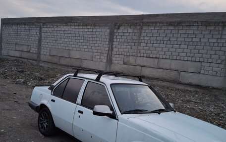 Opel Ascona C, 1983 год, 150 000 рублей, 2 фотография