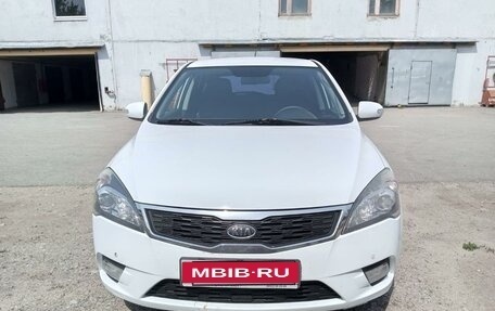 KIA cee'd I рестайлинг, 2012 год, 835 000 рублей, 1 фотография