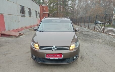 Volkswagen Touran III, 2012 год, 1 050 000 рублей, 14 фотография